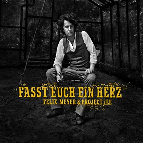 آهنگ آلمانی fasst euch ein herz