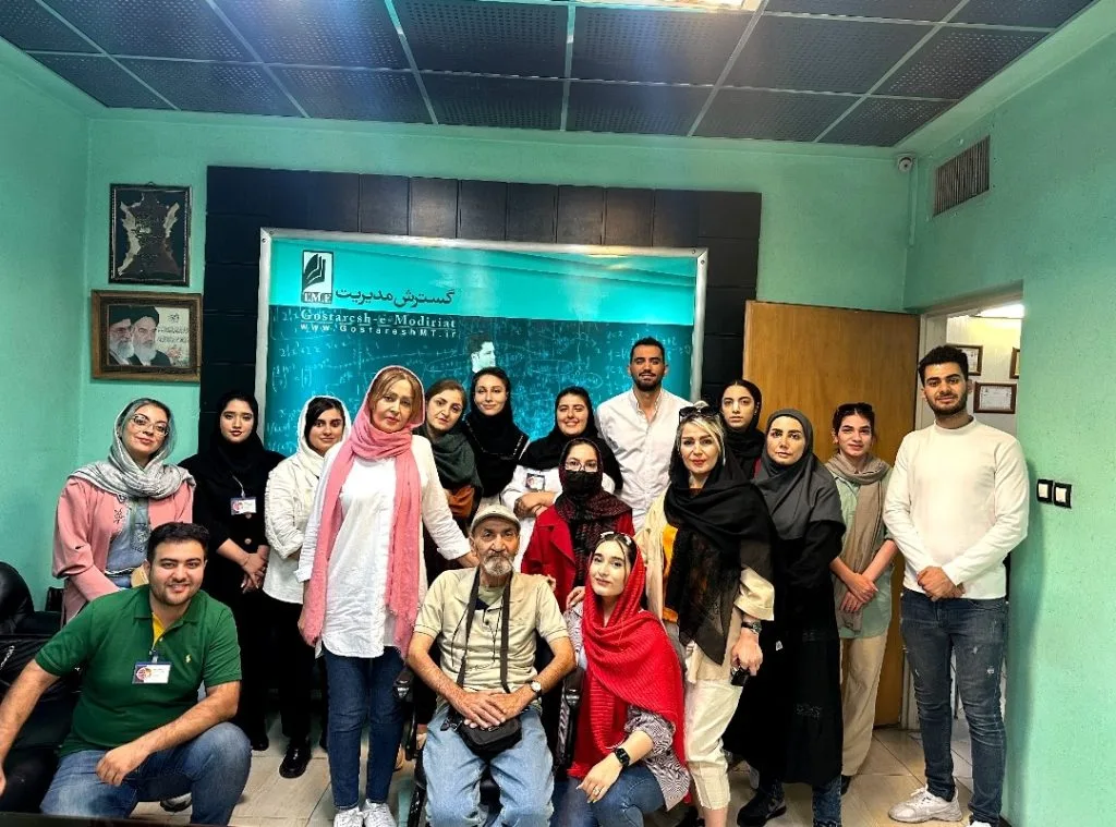 آموزشگاه زبان gmt